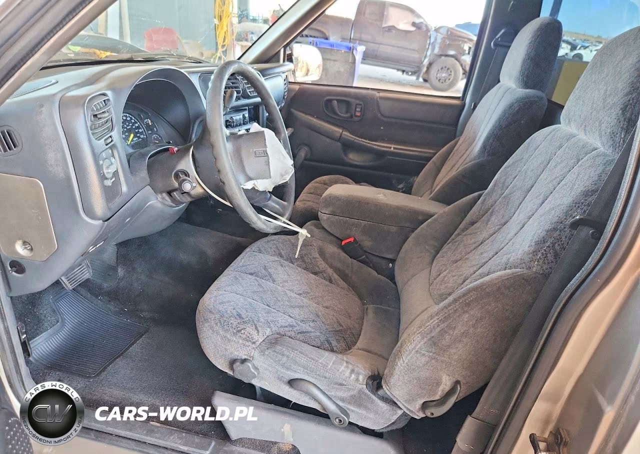 2001 GMC Sonoma VIN:1GTCS14521K164634 - 7
