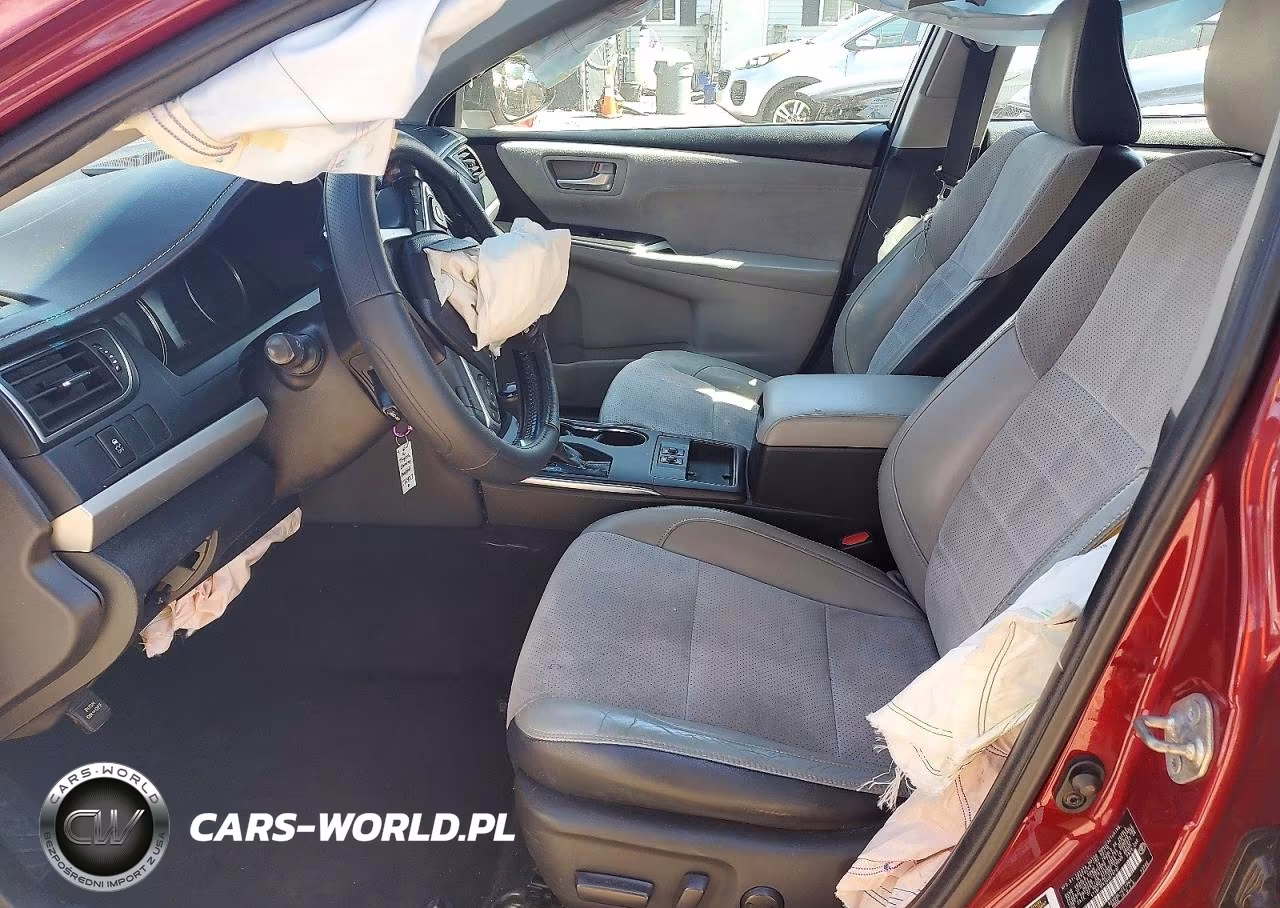 2016 Toyota Camry Xse VIN:4T1BF1FK2GU578797 - 7