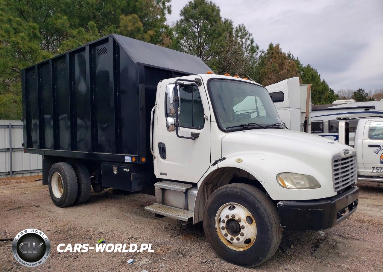 2005 Freightliner Business Class M2 Chipper Truck