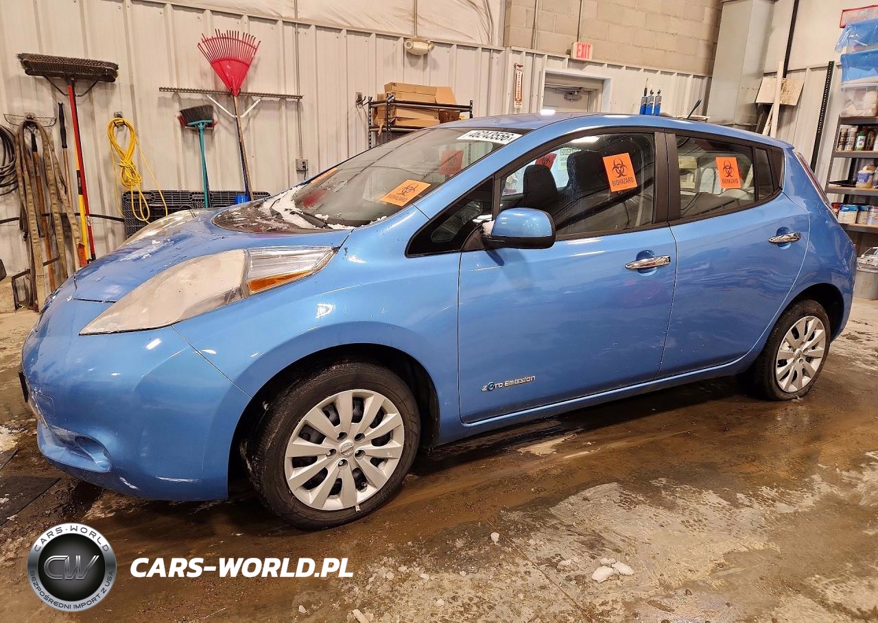 2013 Nissan Leaf S