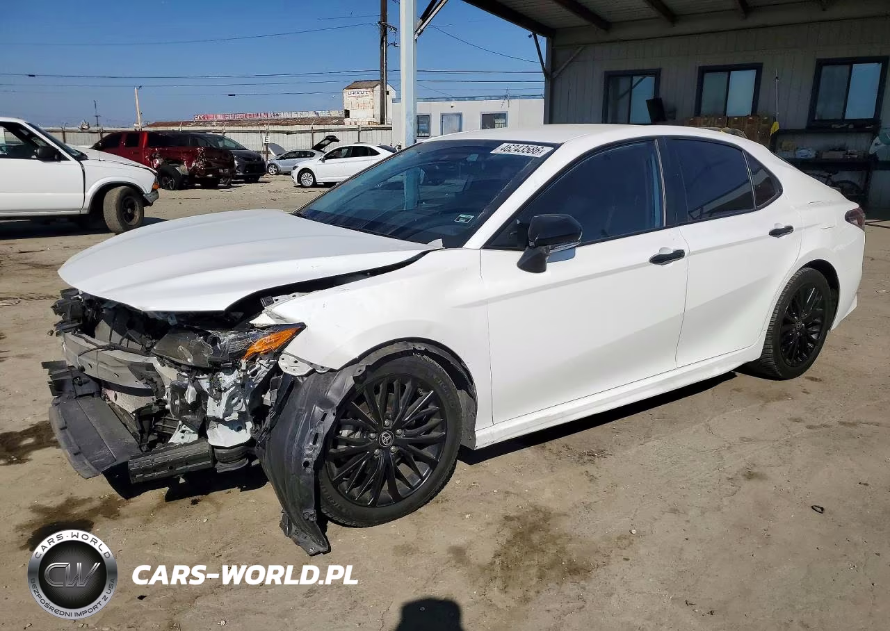 2022 Toyota Camry Se Nightshade