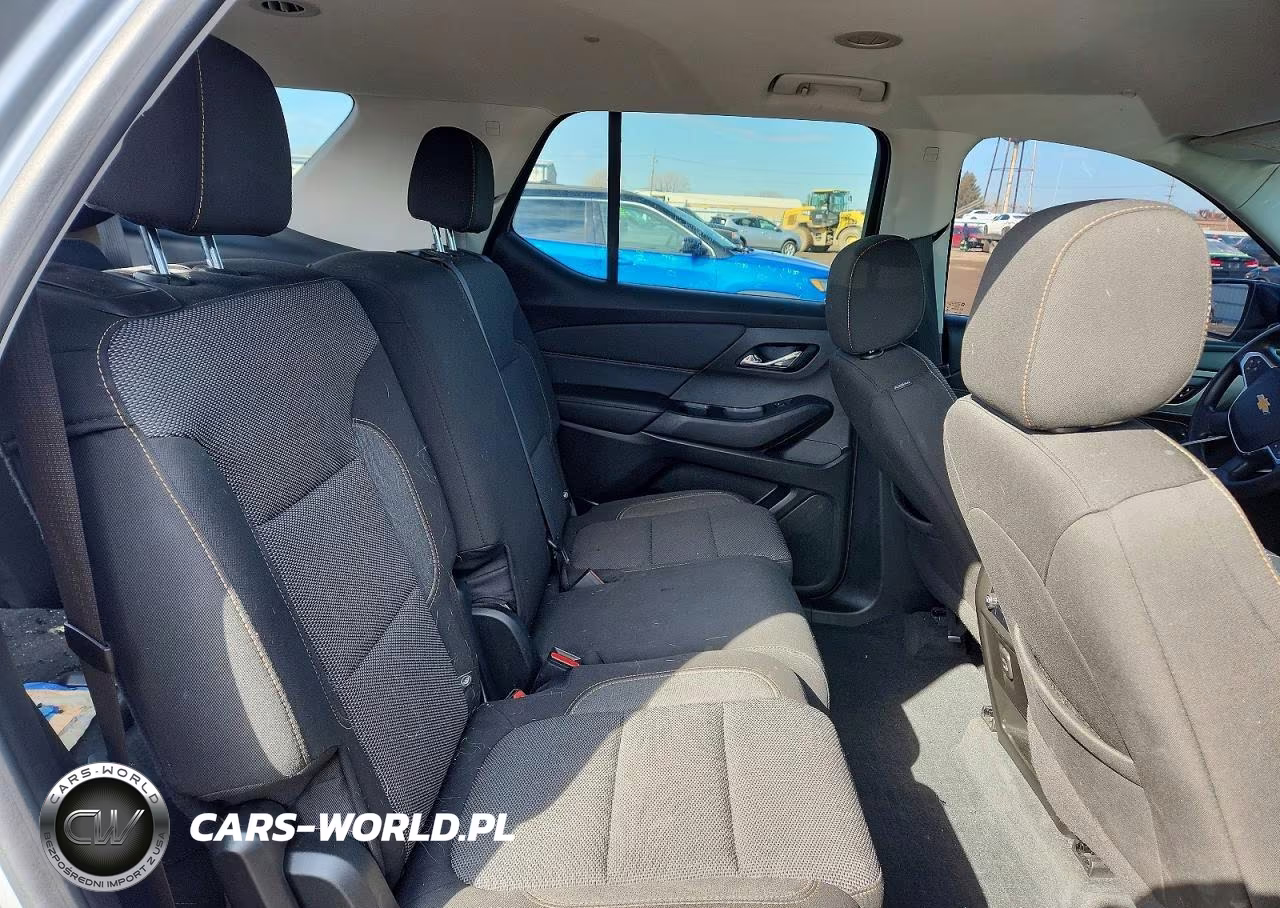 2020 Chevrolet Traverse Ls VIN:1GNERFKW3LJ307796 - 11