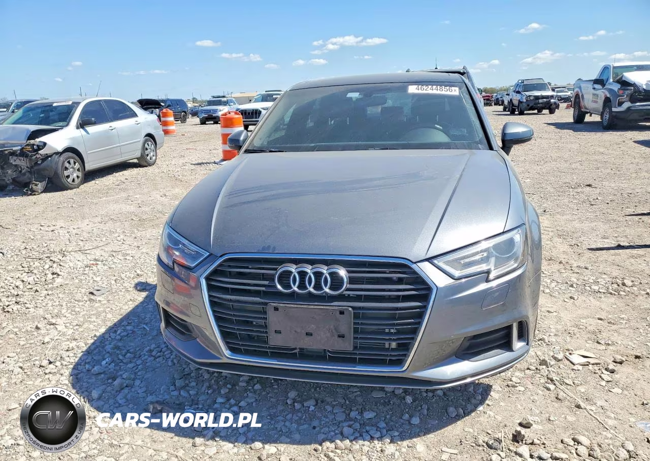 2017 Audi A3 Premium VIN:WAUAUGFF7H1037689 - 5