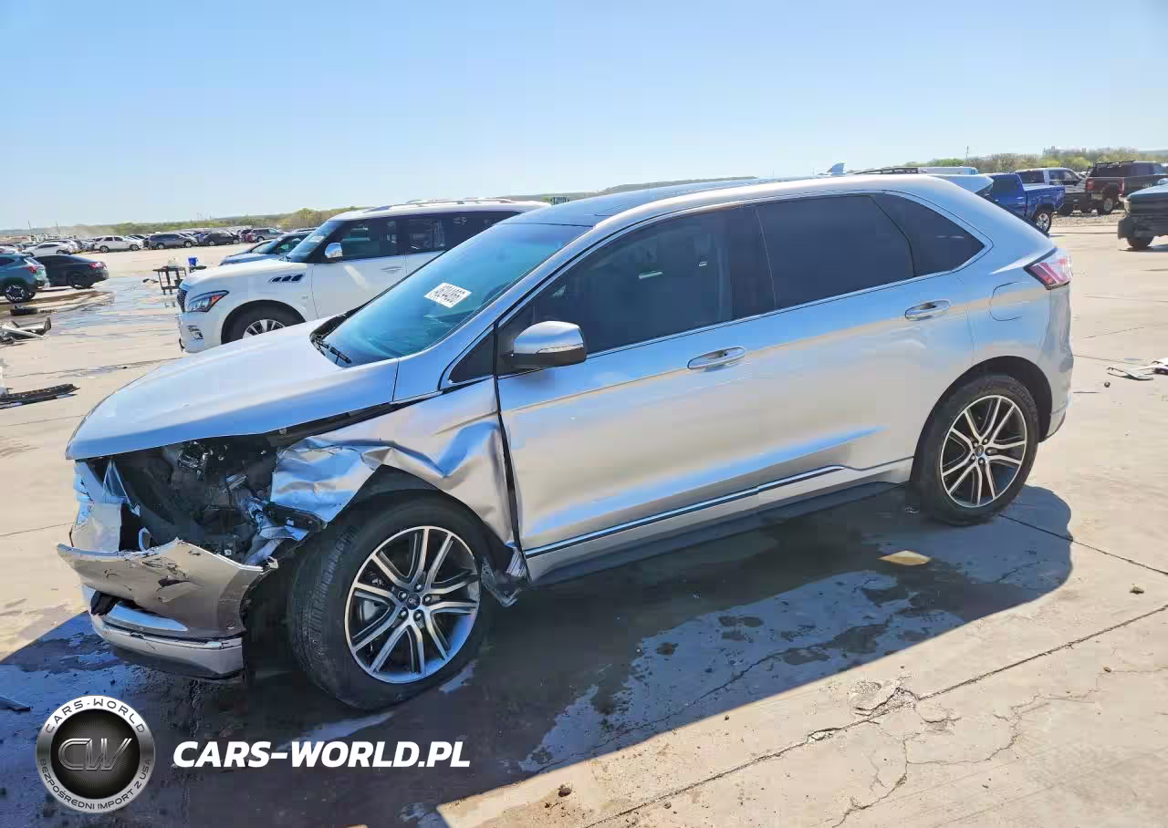2019 Ford Edge Titanium