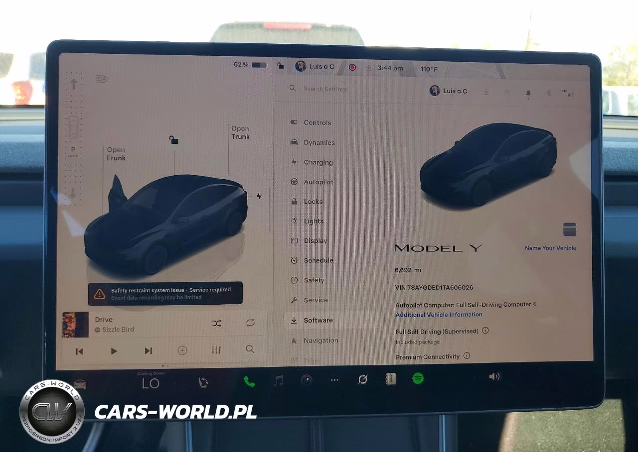 2026 Tesla Model Y VIN:7SAYGDED1TA606026 - 9