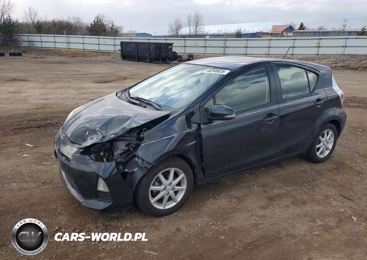 2014 Toyota Prius C Three