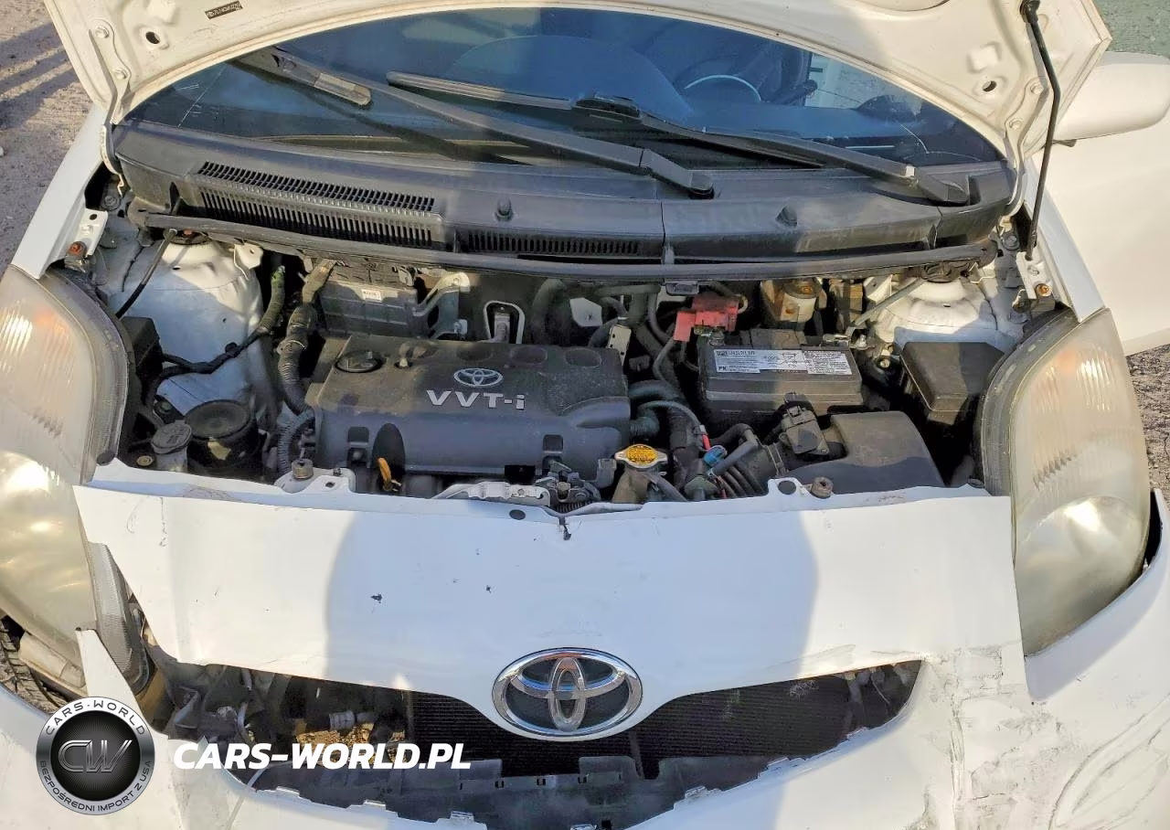 2010 Toyota Yaris Base VIN:JTDJT4K3XA5322904 - 11