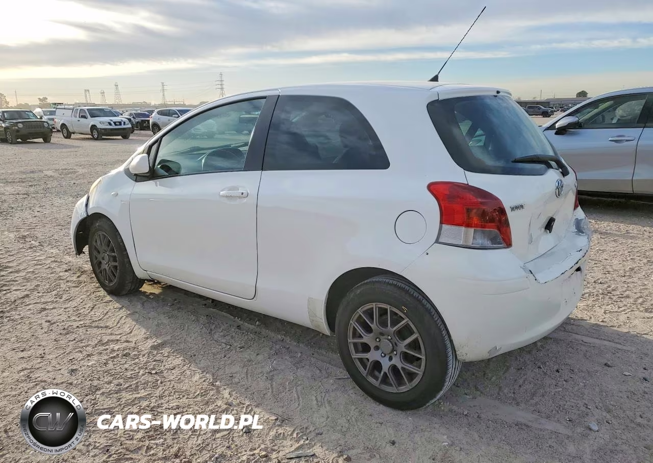 2010 Toyota Yaris Base VIN:JTDJT4K3XA5322904 - 2