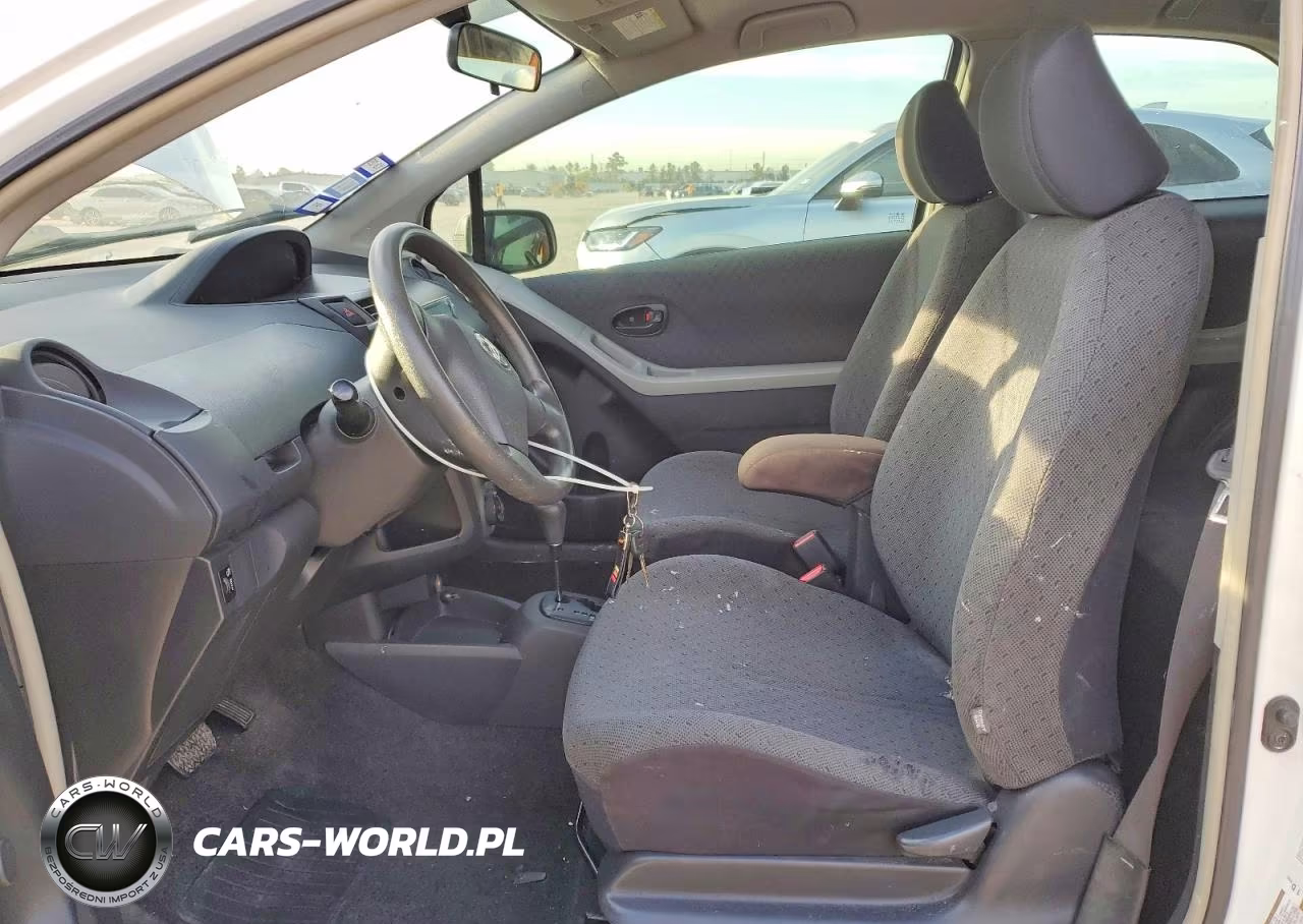 2010 Toyota Yaris Base VIN:JTDJT4K3XA5322904 - 7