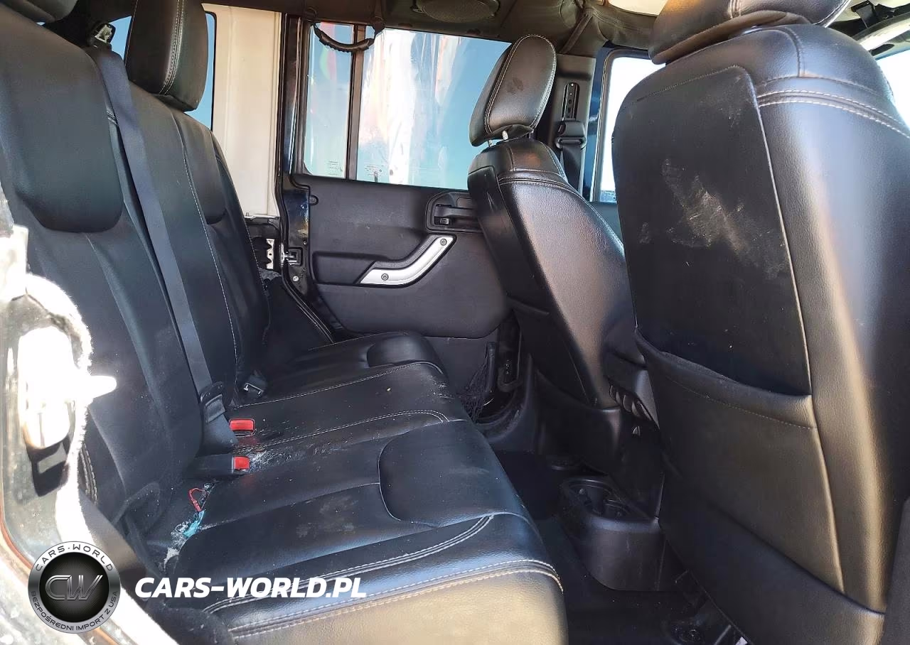 2014 Jeep Wrangler Unlimited Sahara VIN:1C4BJWEG1EL147139 - 10