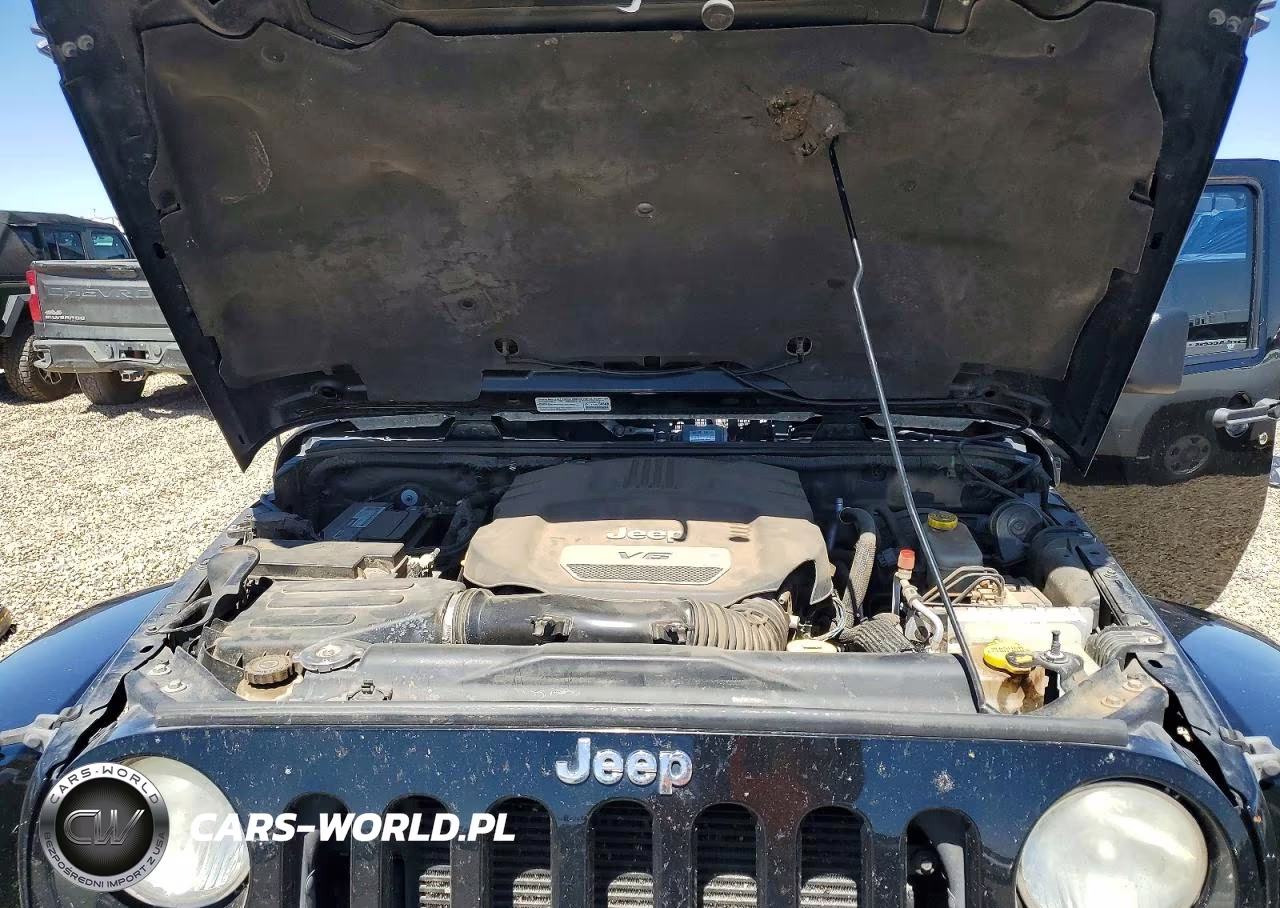 2014 Jeep Wrangler Unlimited Sahara VIN:1C4BJWEG1EL147139 - 11
