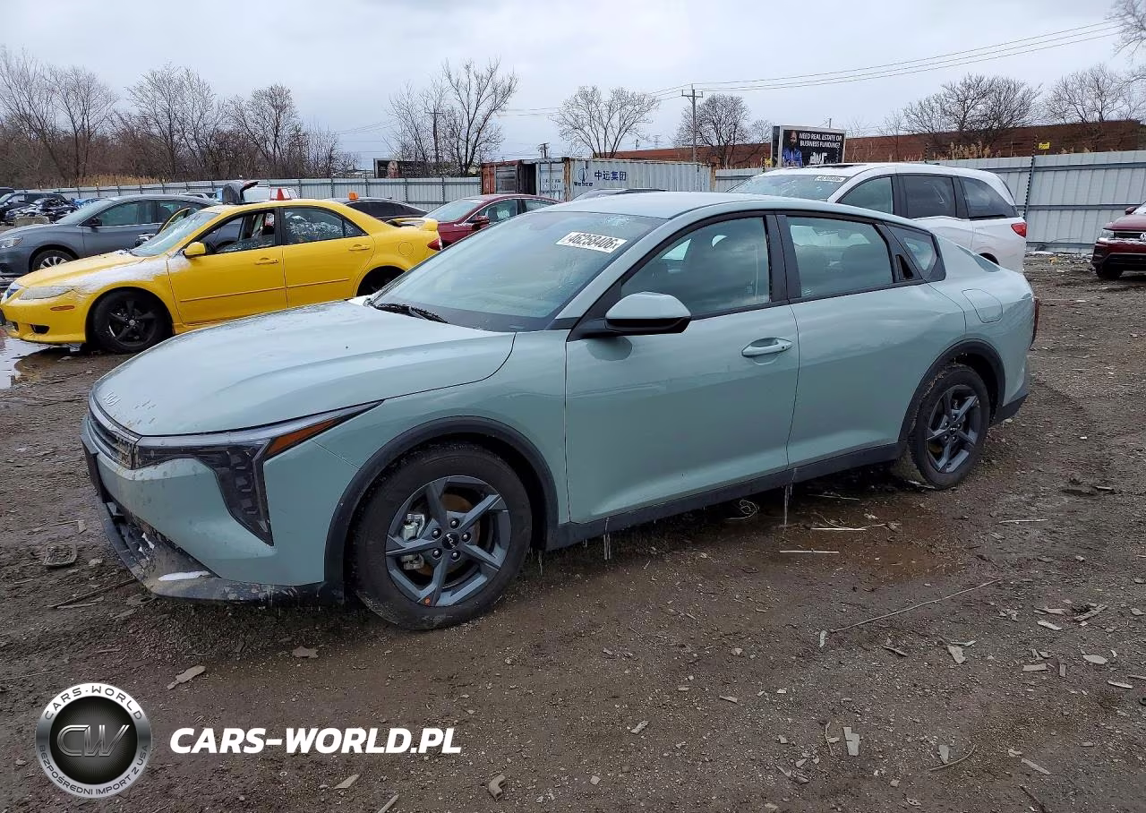 2025 Kia K4 Lxs