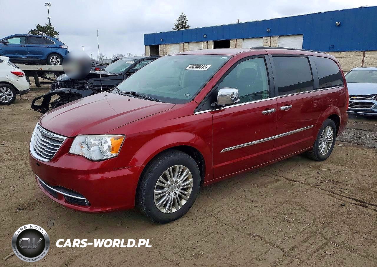 2015 Chrysler Town & Country Touring L