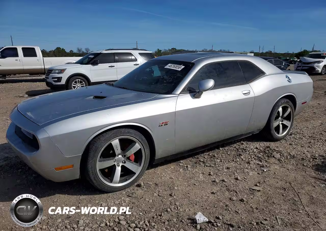 2012 Dodge Challenger Srt-8