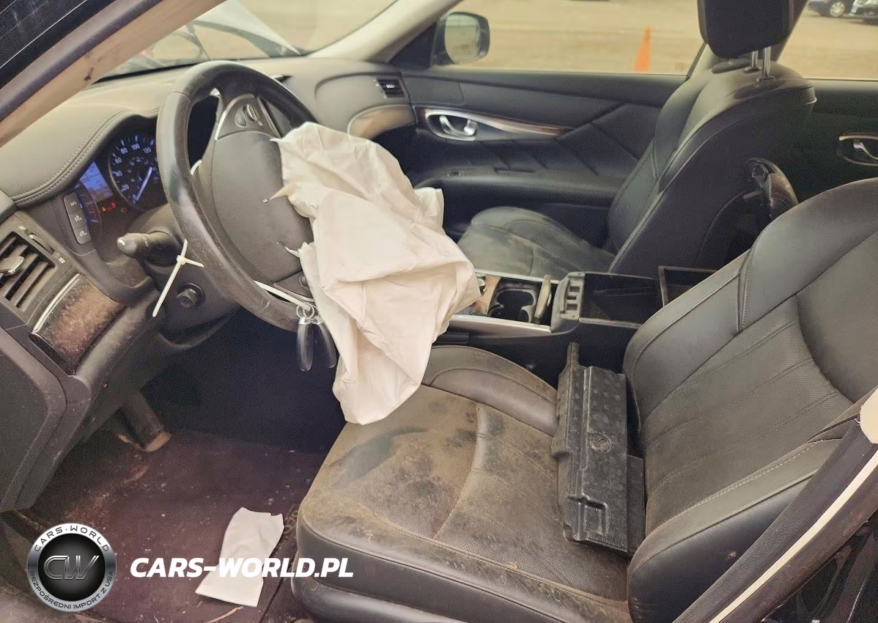 2019 Infiniti Q70L 3.7 Luxe VIN:JN1BY1PR2KM725156 - 7