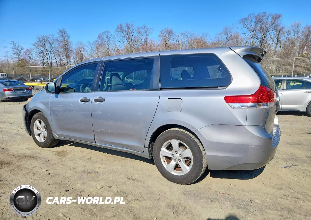 2011 Toyota Sienna Base 7-Passenger VIN:5TDKA3DC7BS008270 - 2