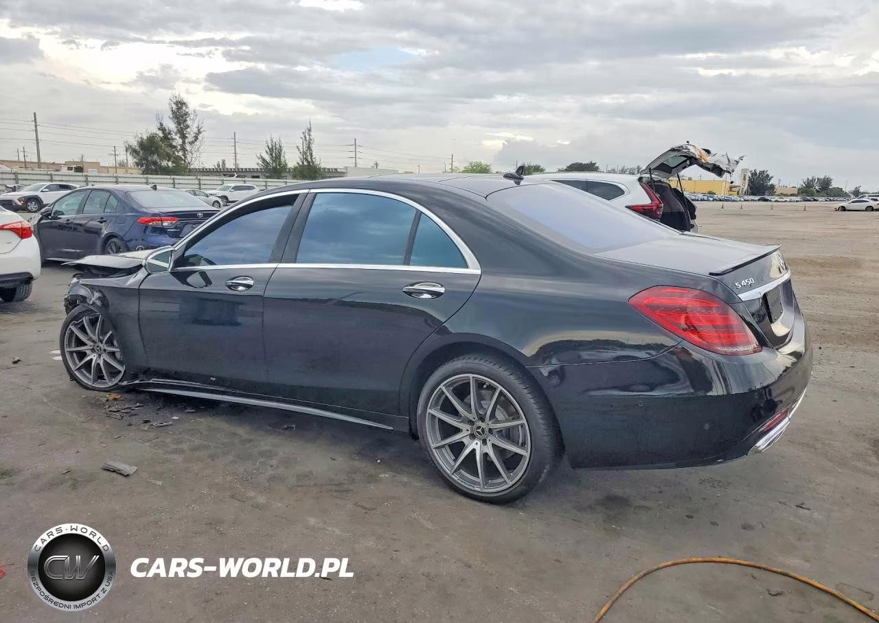 2018 Mercedes-Benz S 450 VIN:WDDUG6GB8JA352218 - 2