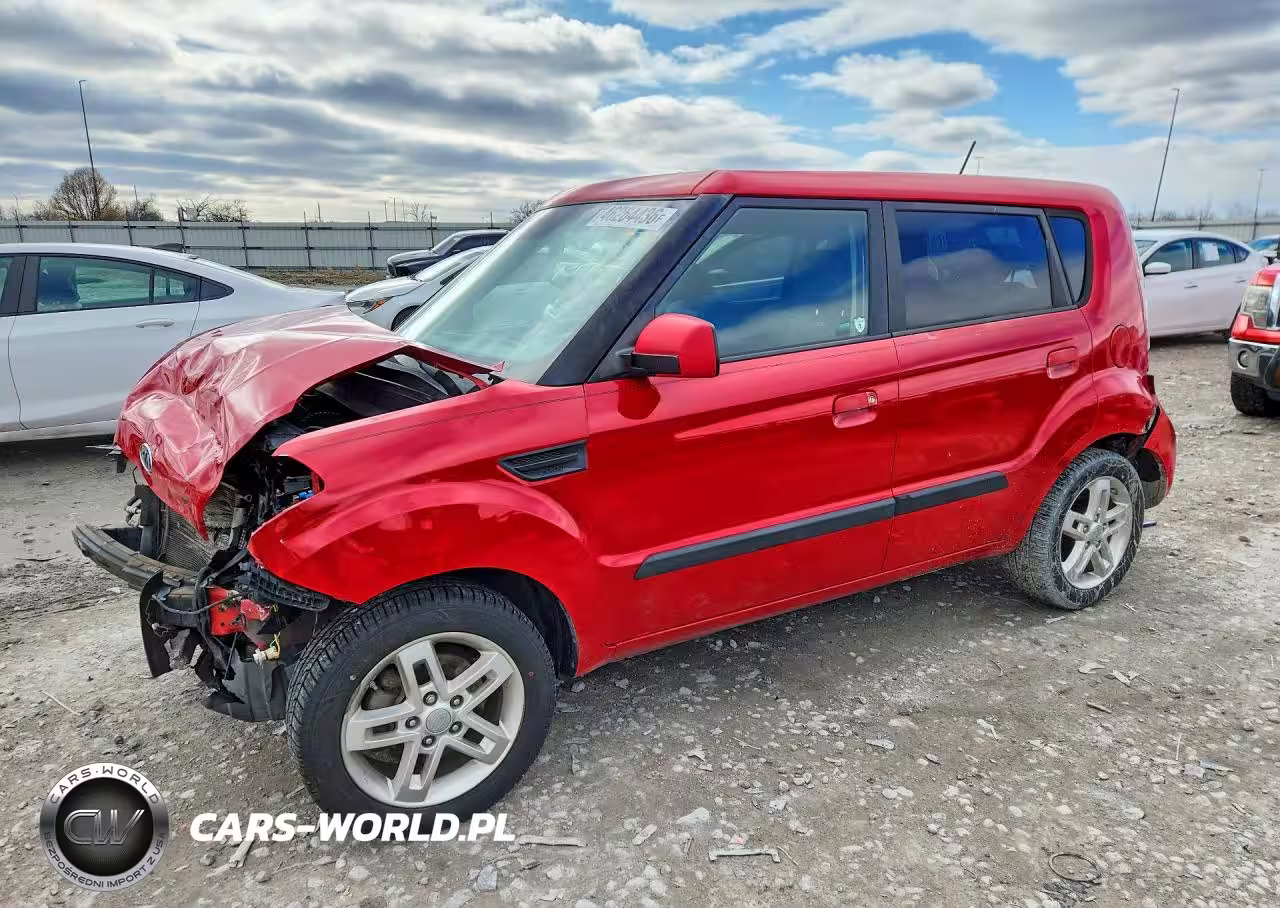 2010 Kia Soul +