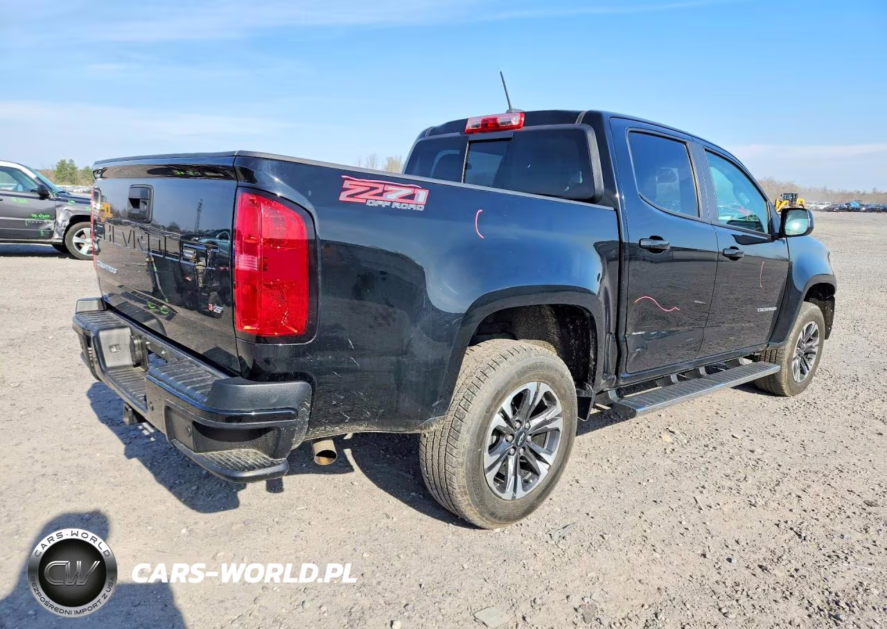 2021 Chevrolet Colorado Z71 VIN:1GCGTDEN1M1148160 - 3