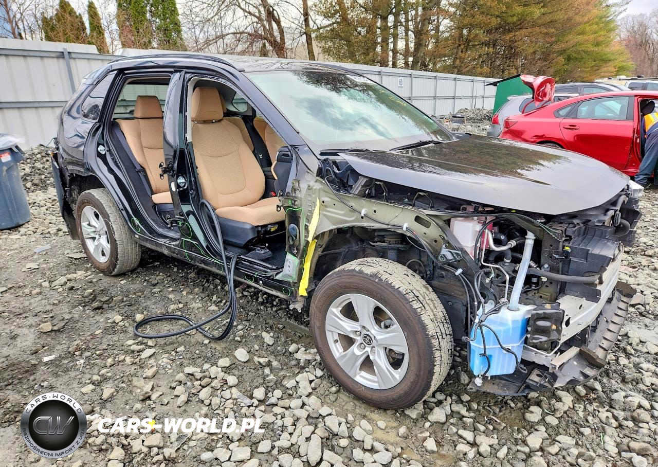 2021 Toyota Rav4 Hybrid Xle VIN:4T3RWRFV1MU033877 - 4