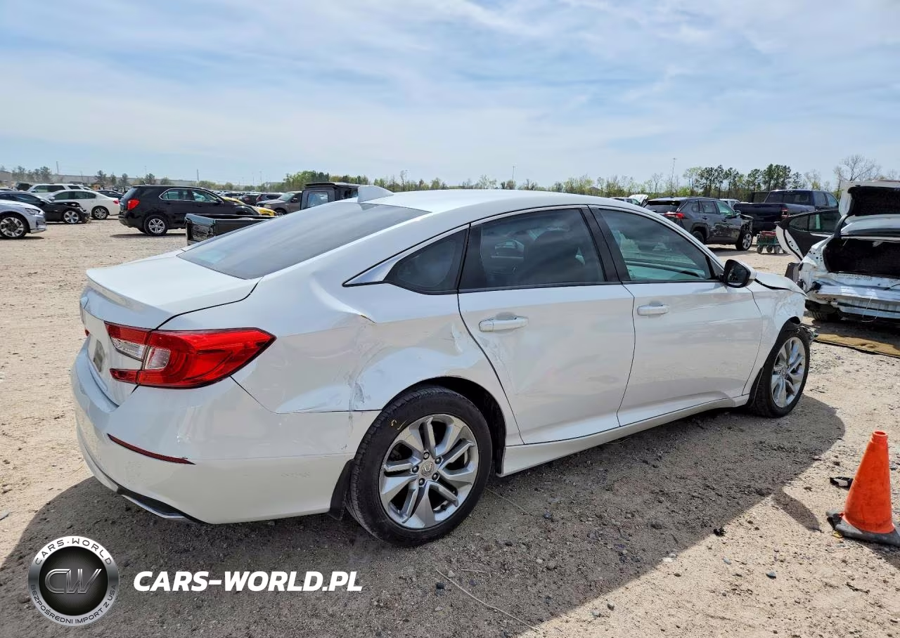 2018 Honda Accord VIN:1HGCV1F18JA111011 - 3