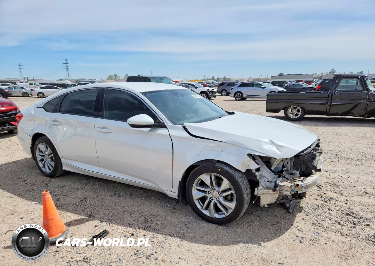 2018 Honda Accord VIN:1HGCV1F18JA111011 - 4