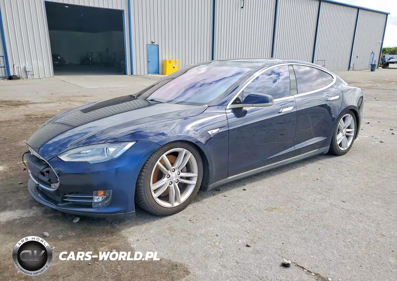 2015 Tesla Model S 85D