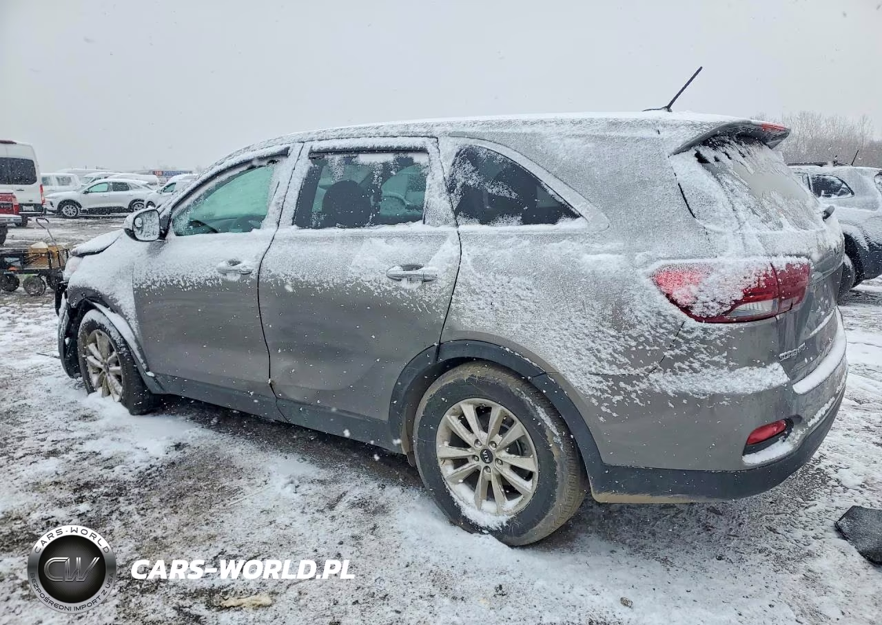 2019 Kia Sorento L VIN:5XYPG4A34KG556514 - 2