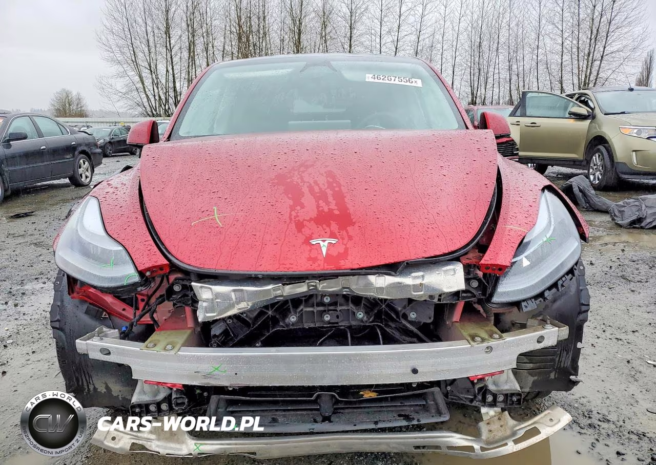 2024 Tesla Model Y VIN:7SAYGAEE1RF001992 - 5