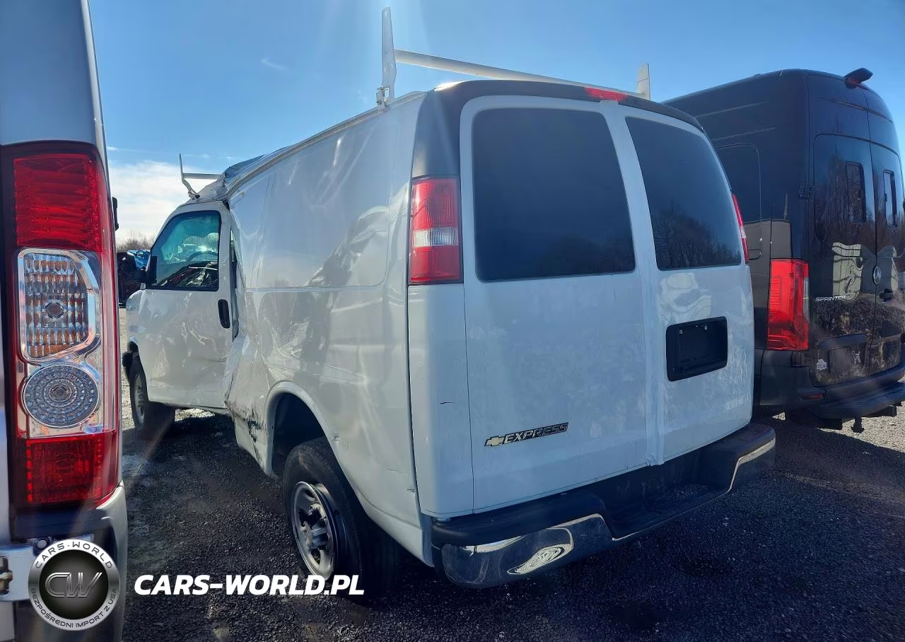 2017 Chevrolet Express 2500 Cargo Utility - Service Van VIN:1GCWGAFF6H1346762 - 2