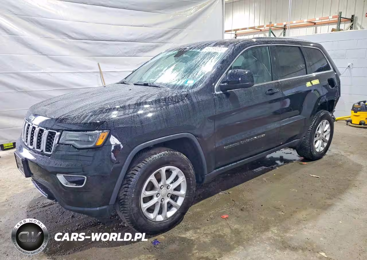 2022 Jeep Grand Cherokee Laredo E