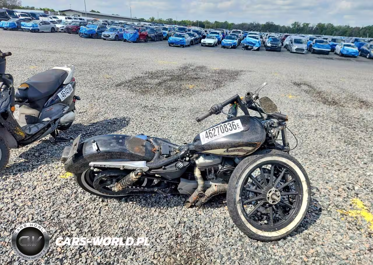 2005 Harley-Davidson Xl1200 R