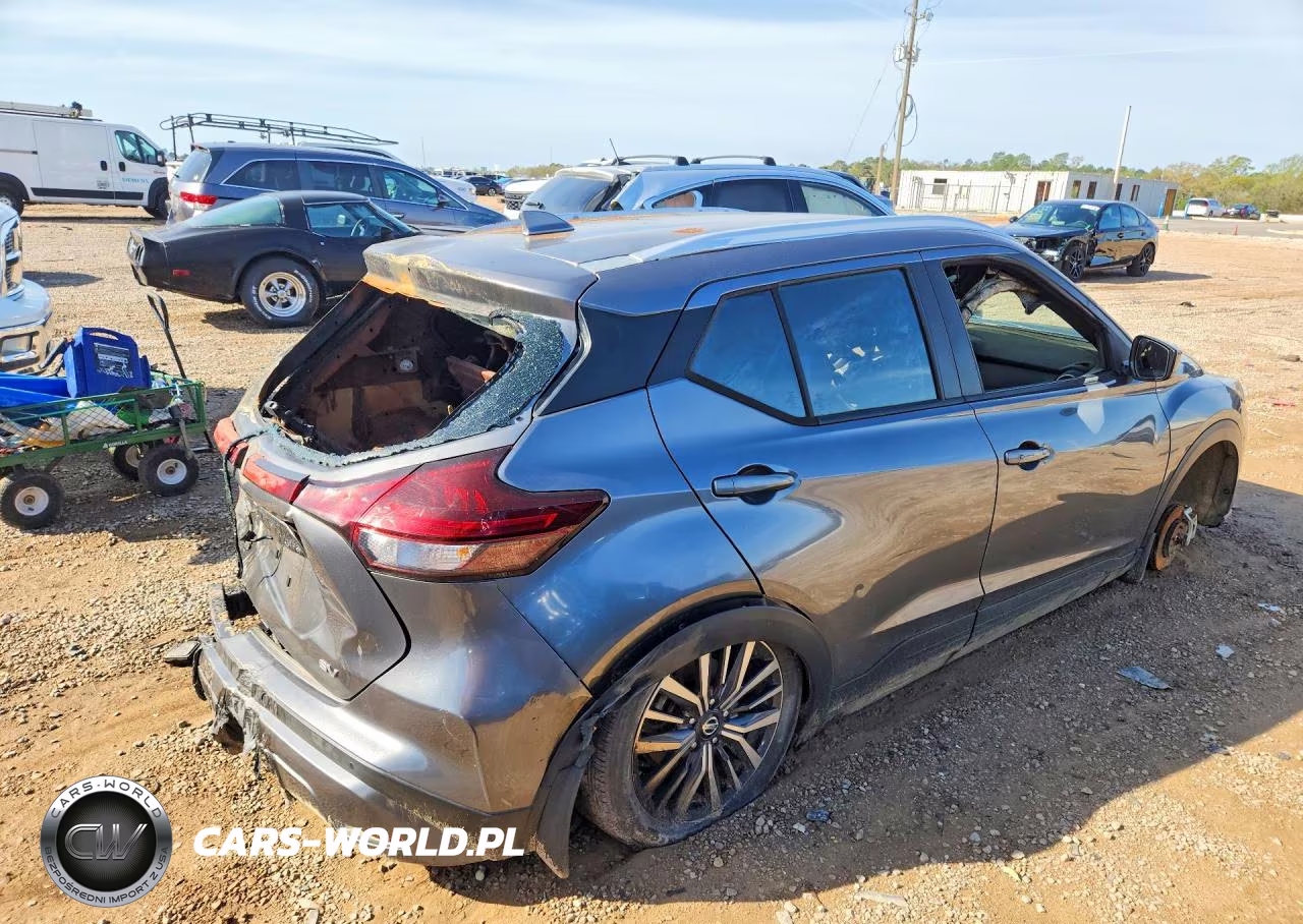 2021 Nissan Kicks Sv VIN:3N1CP5CV8ML497565 - 3