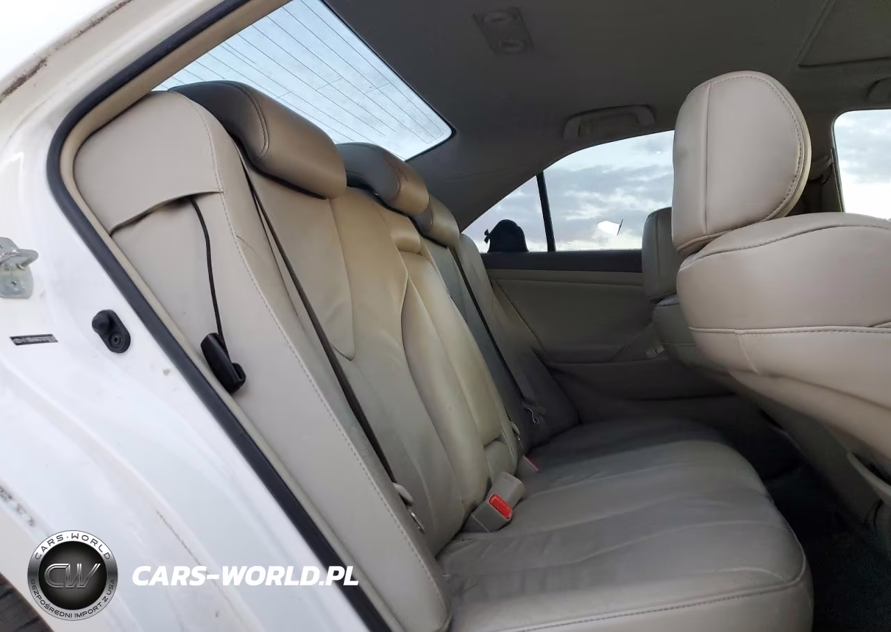 2007 Toyota Camry Hybrid VIN:4T1BB46K67U018746 - 10