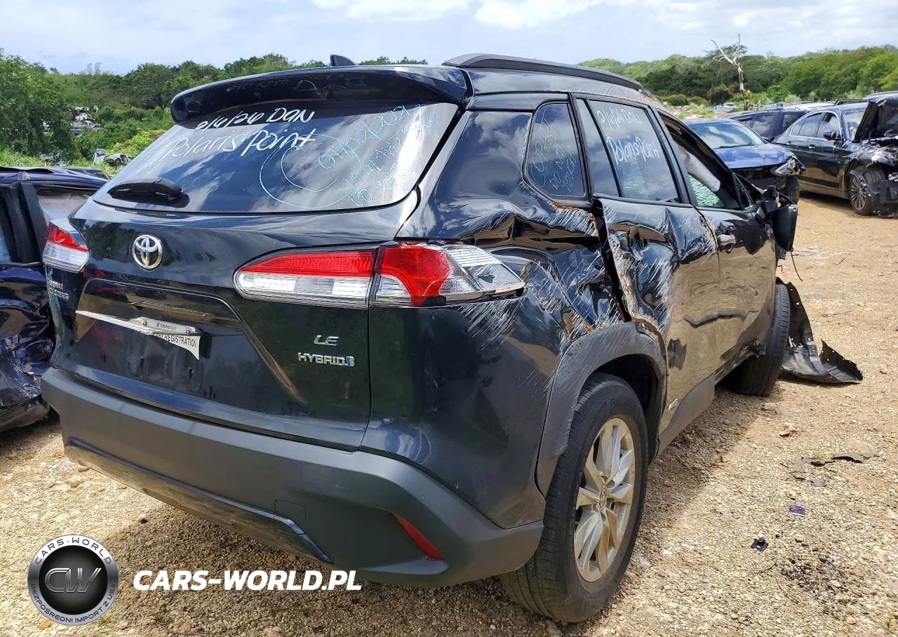 2023 Toyota Corolla Cross Hybrid S VIN:7MUFBABG2PV003743 - 3