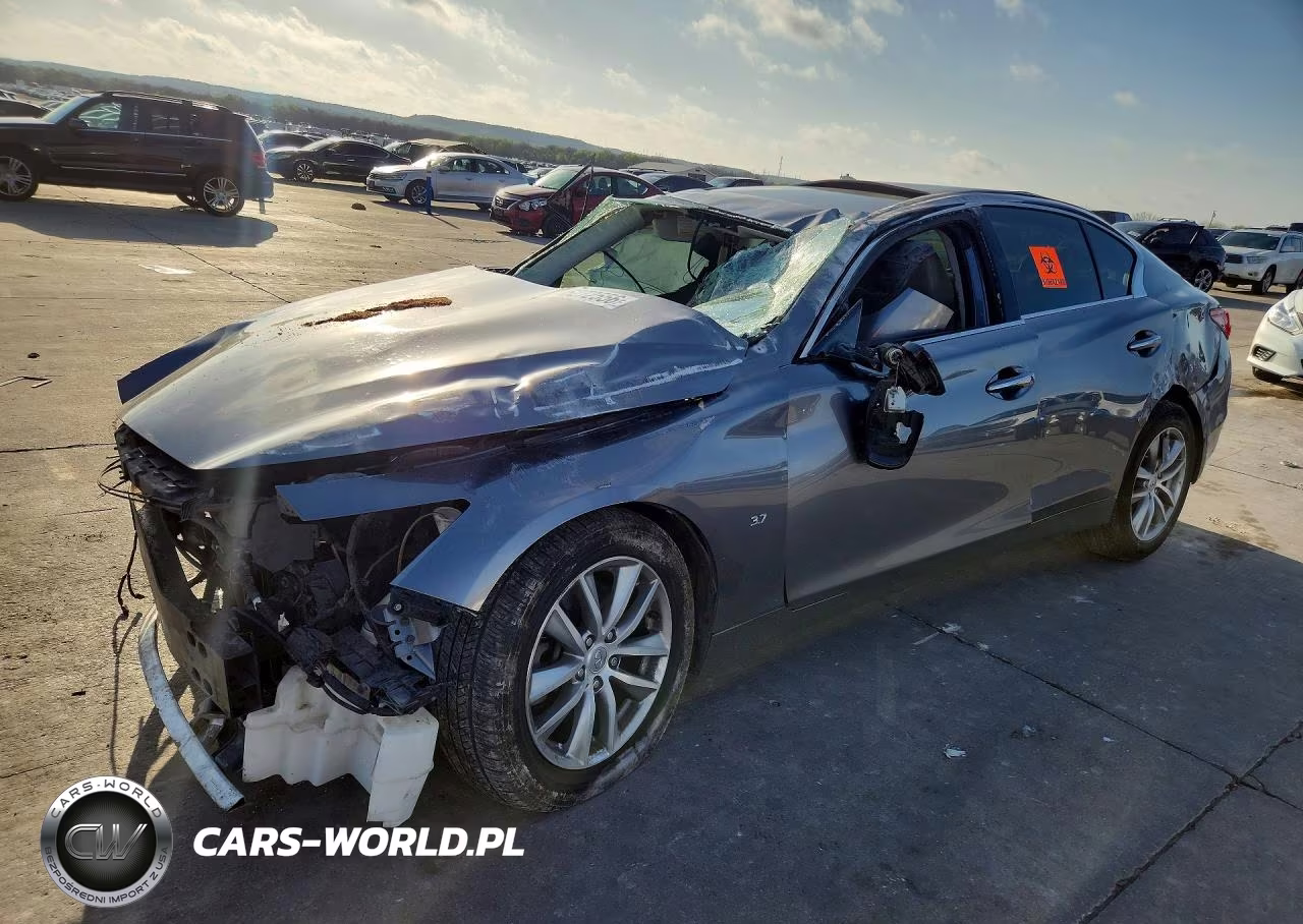 2014 Infiniti Q50 Premium