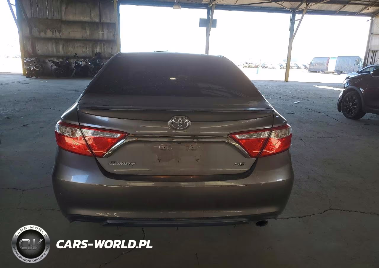 2015 Toyota Camry Se VIN:4T1BF1FKXFU009825 - 6