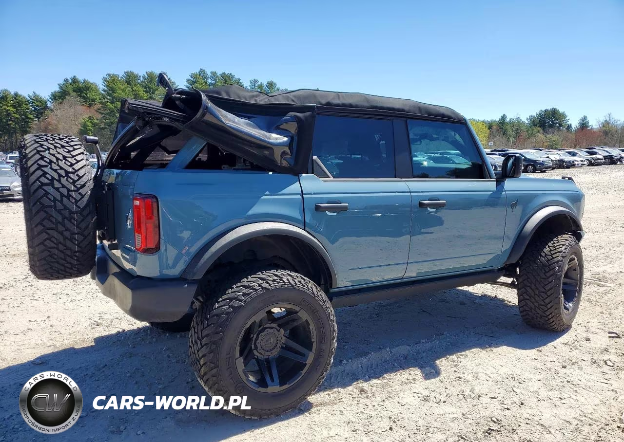 2023 Ford Bronco Base VIN:1FMDE5BH2PLB89497 - 3