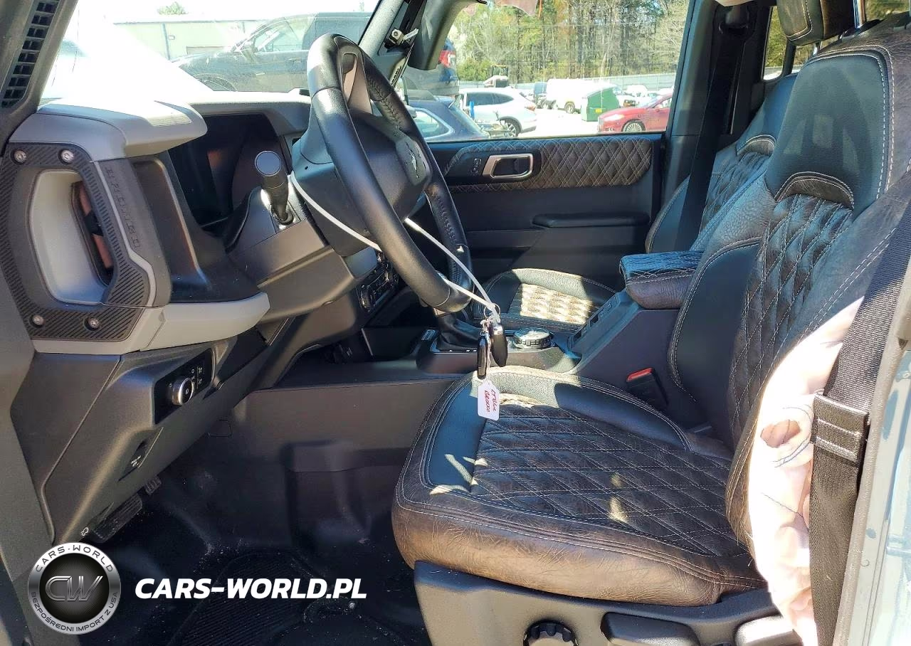 2023 Ford Bronco Base VIN:1FMDE5BH2PLB89497 - 7