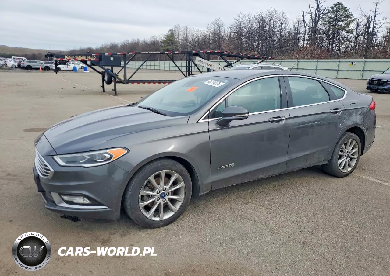 2017 Ford Fusion Se Hybrid – zdjęcie 1 z 12
