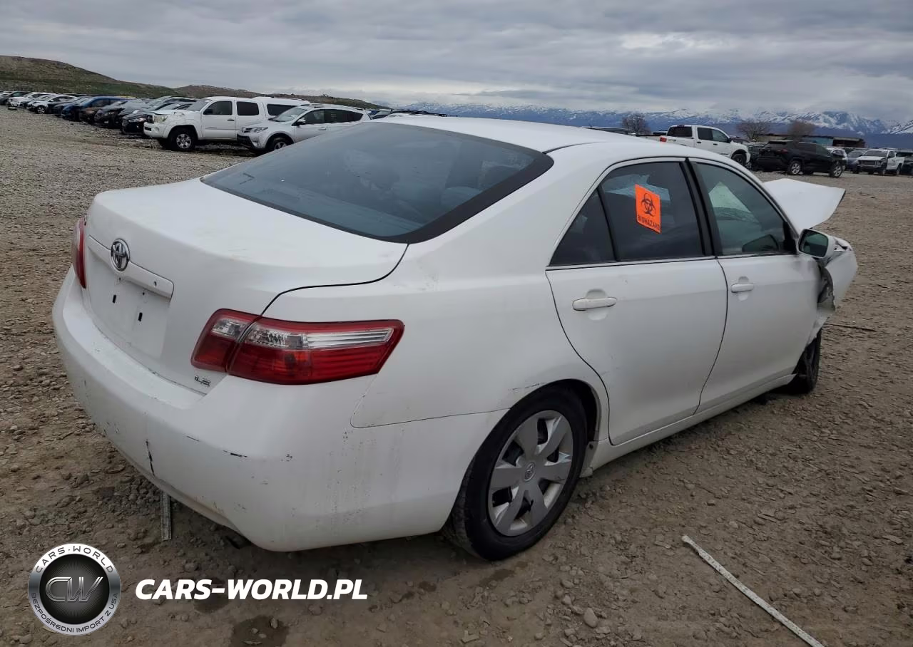 2007 Toyota Camry Ce VIN:JTNBE46KX73124033 - 3