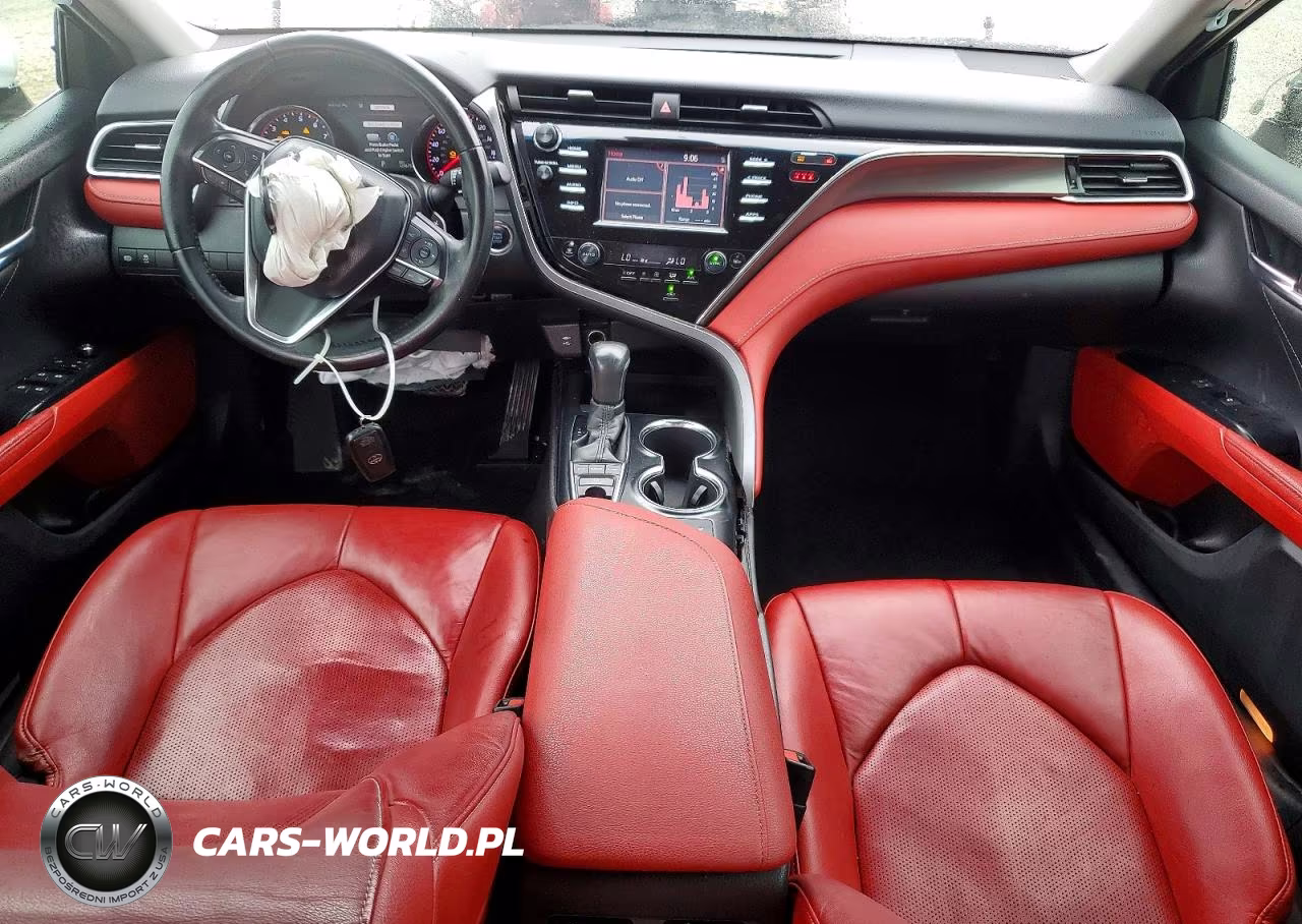 2018 Toyota Camry Xse VIN:4T1B61HK1JU077890 - 8