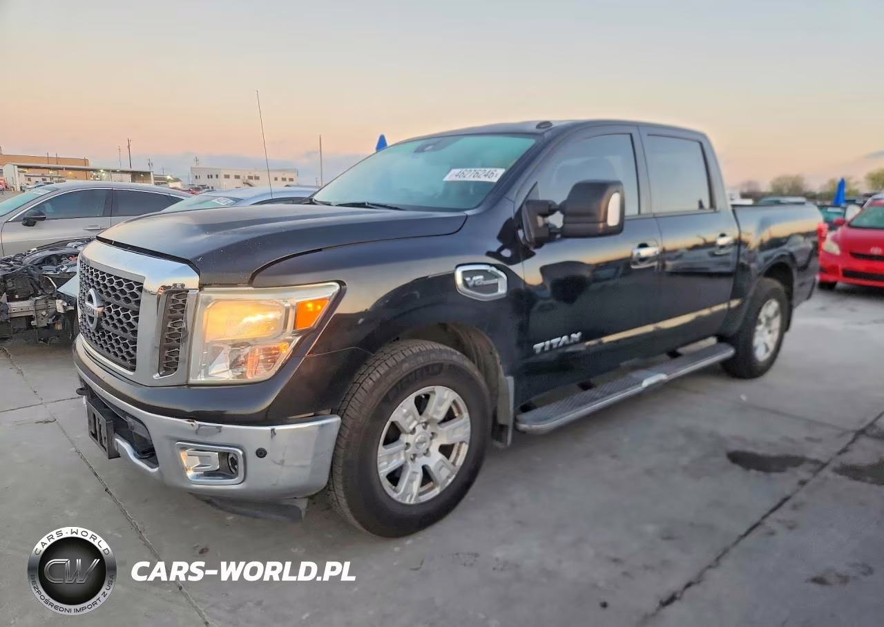 2017 Nissan Titan Sv