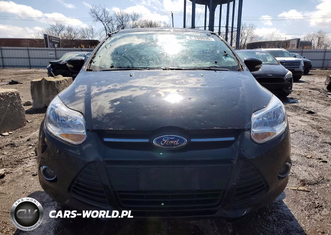 2014 Ford Focus Se VIN:1FADP3F25EL128480 - 5