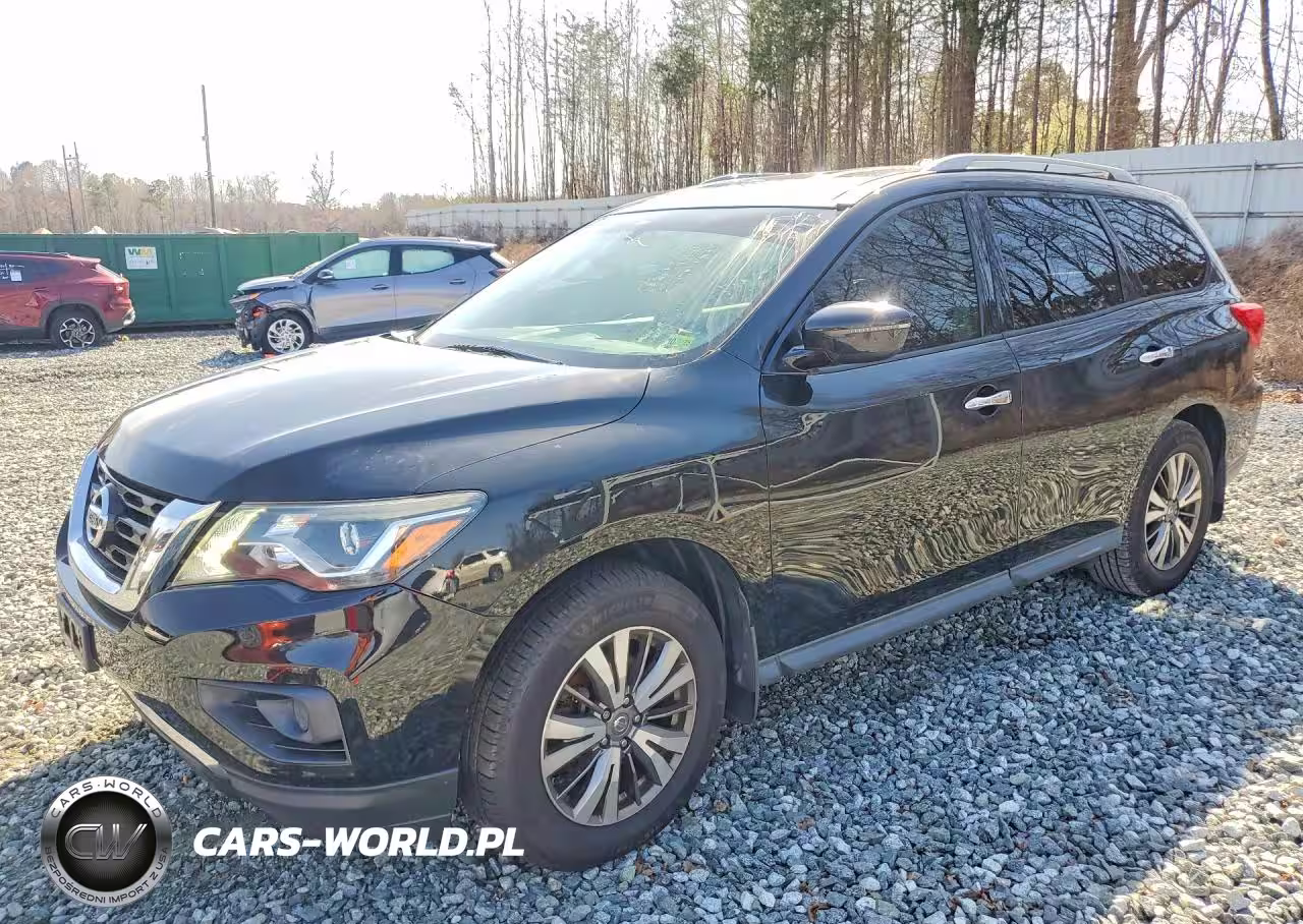 2018 Nissan Pathfinder S