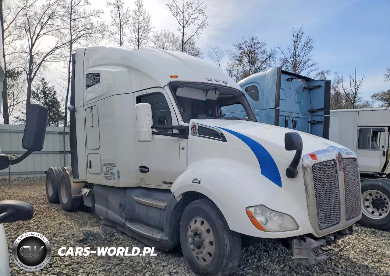 2016 Kenworth T680 Semi Truck