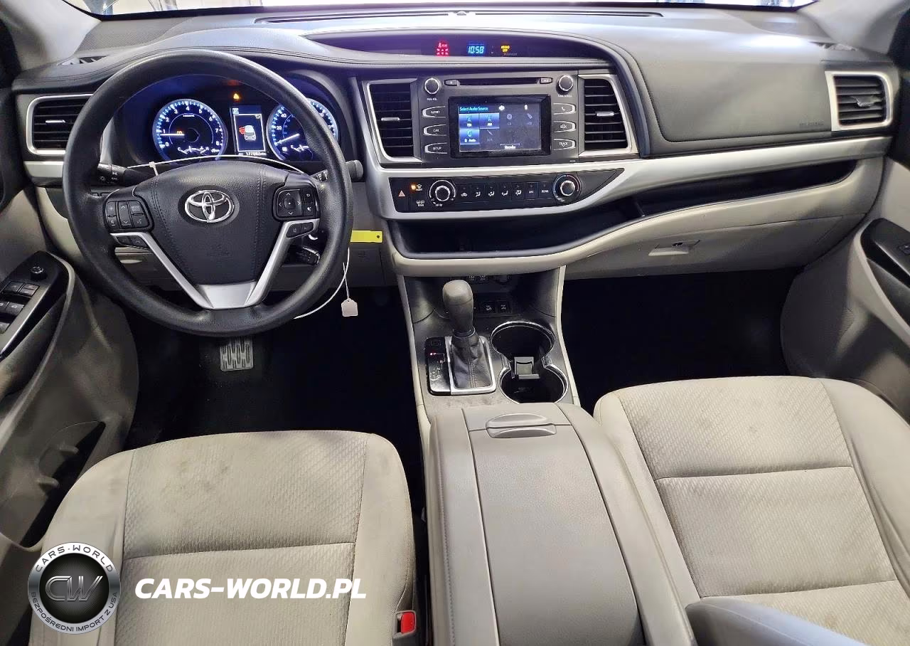 2017 Toyota Highlander Le VIN:5TDBZRFH8HS466185 - 8