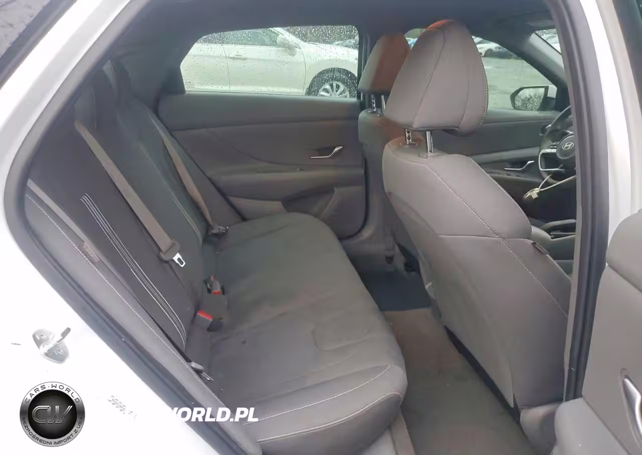 2024 Hyundai Elantra Sel VIN:KMHLM4DG3RU755936 - 10