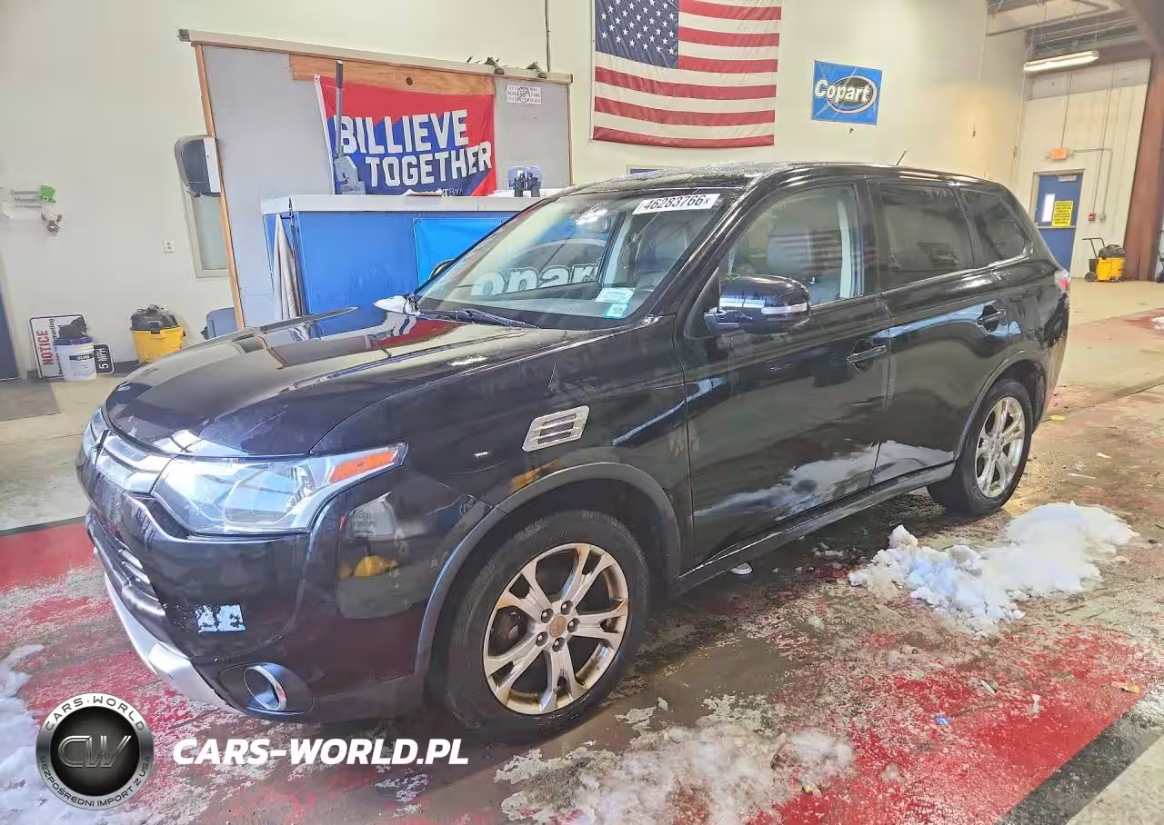 2015 Mitsubishi Outlander Se