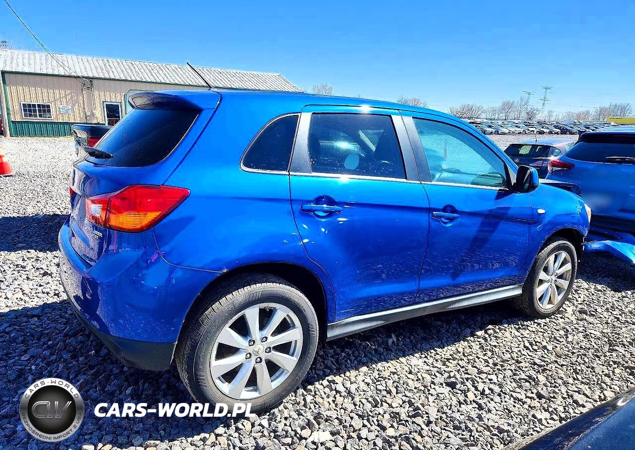 2015 Mitsubishi Outlander Sport Es VIN:4A4AP3AU6FE050313 - 3